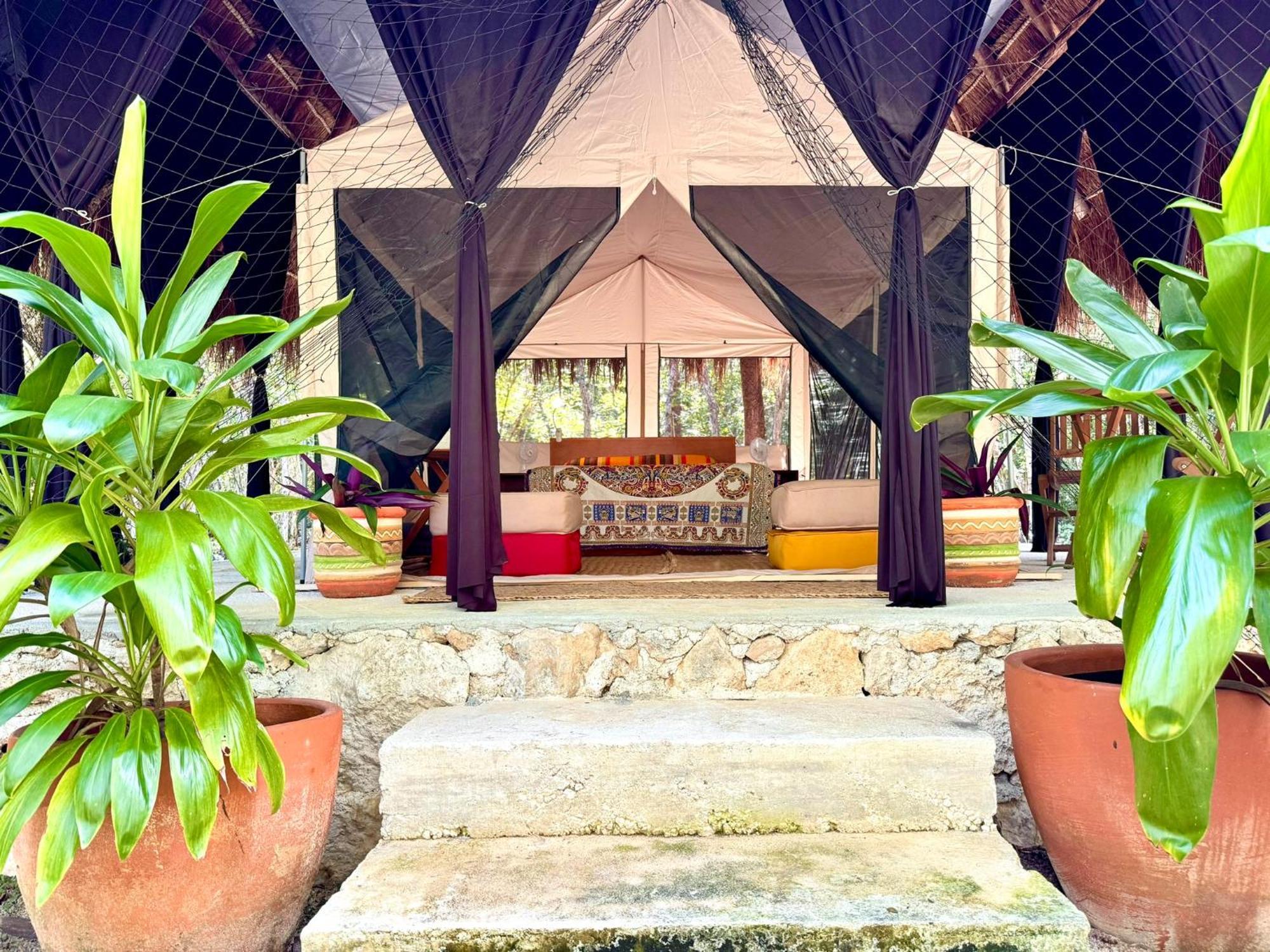 מלון טולום Glamping Bunga Lotus מראה חיצוני תמונה